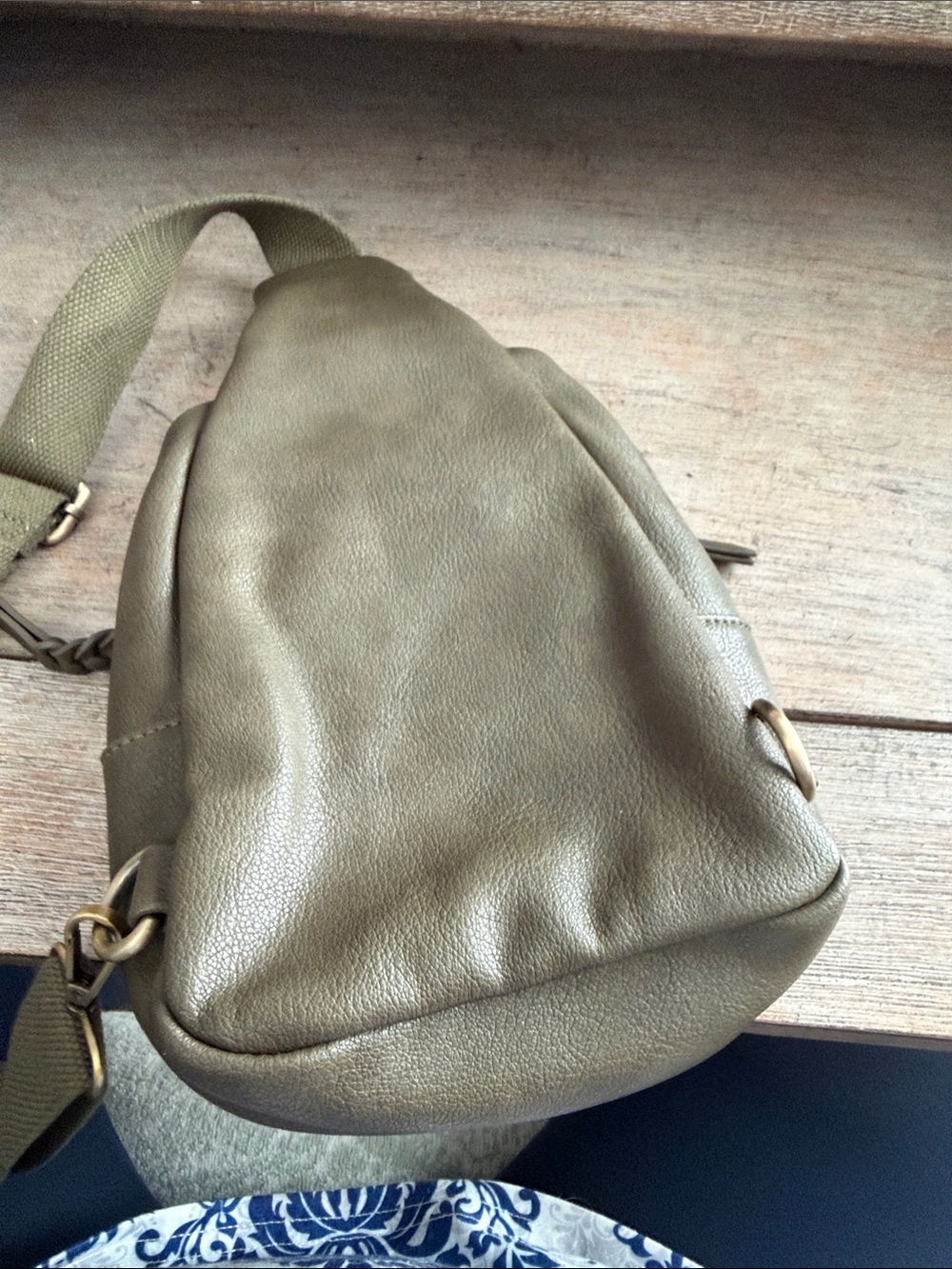 Urban Expressions Olive Green Crossbody Sling Bag - Picture 8 of 11